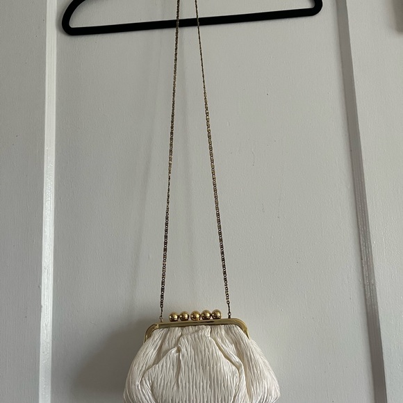 Carla Marchi Ivory pleated Crossbody - Picture 3 of 7
